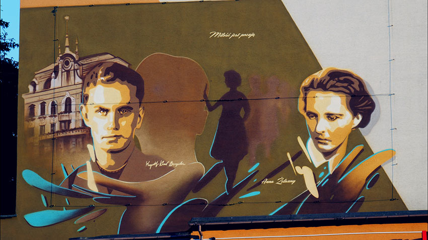 Powstał mural Krzysztofa Kamila Baczyńskiego: Miłość jest poezją