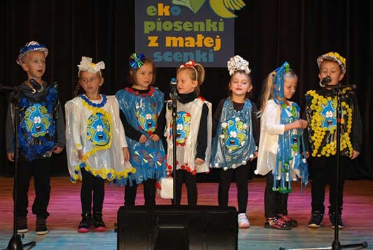 Dzieci uczą nas, jak dbać o środowisko – „Eko – piosenki z małej scenki”